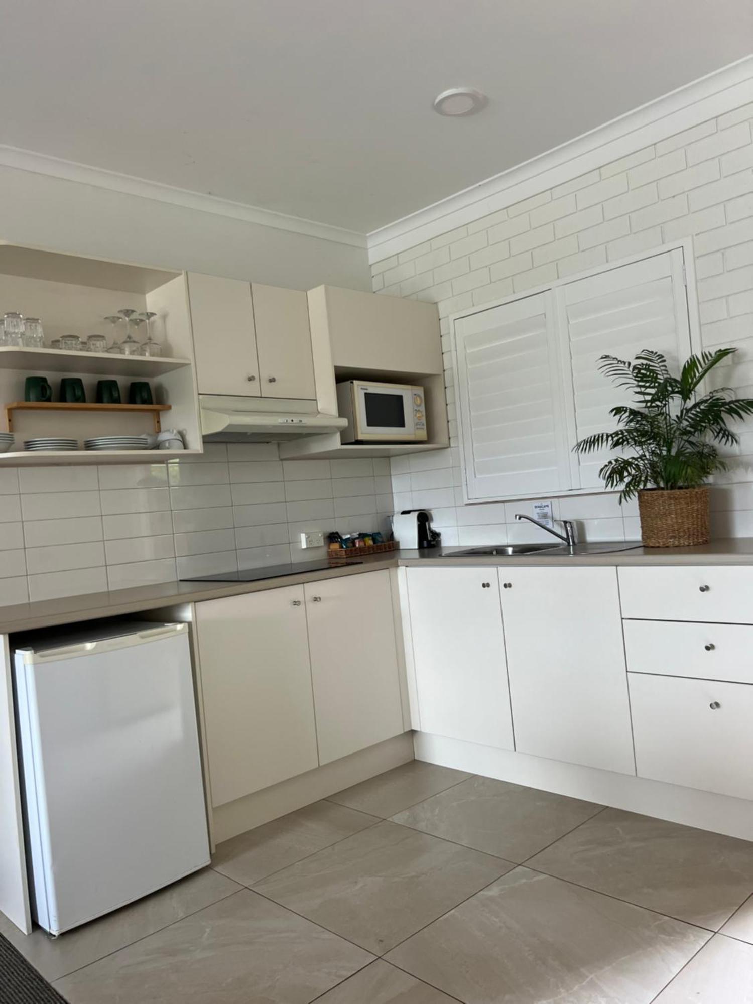 Mollymook Seascape Motel And Apartments (Adults Only) Eksteriør bilde